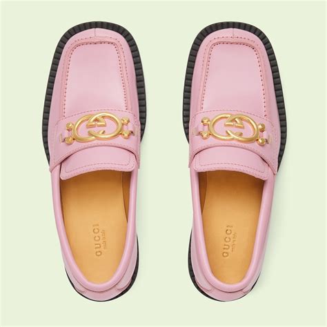 gucci ピンク|Gucci pink loafer.